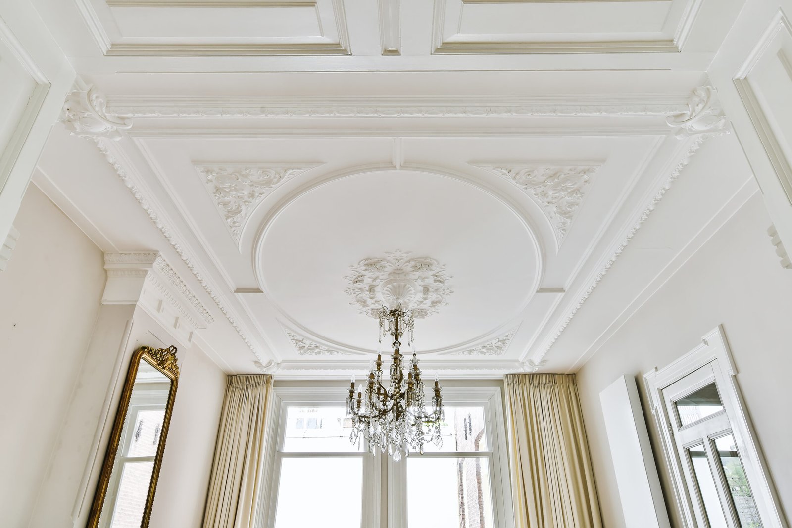 Beautiful patterned ceiling